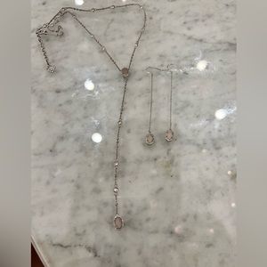 Kendra Scott Claudia Necklace & matching earrings silver